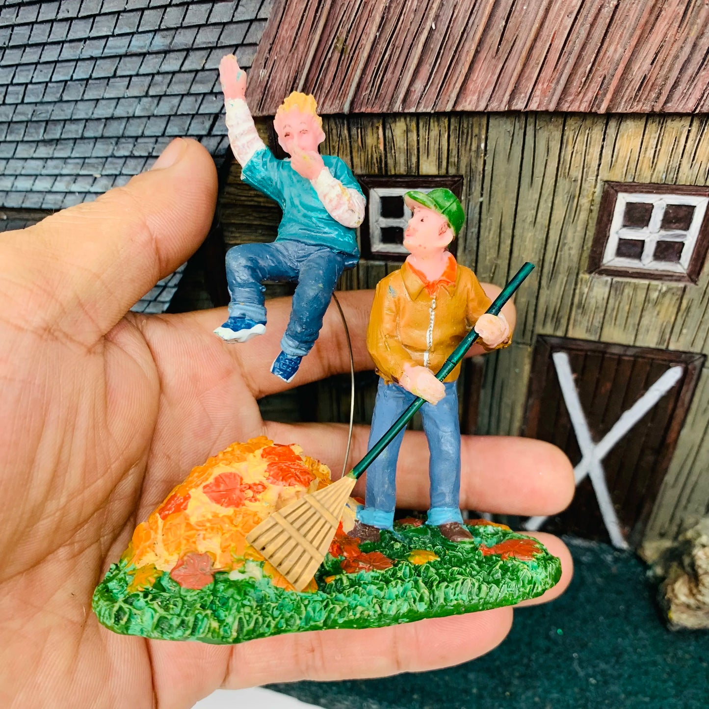 Halloween Christmas Etc. Figurines & Miniatures Sand Table Decoration Articles Handicraft Gifts Desk Sculpture