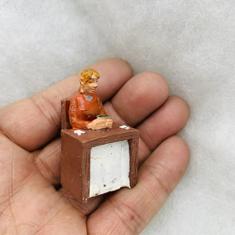 Halloween and Christmas Etc. Sand Table Figurines and Miniatures, Handicraft Gifts, Desk Sculpture, Decoration Articles